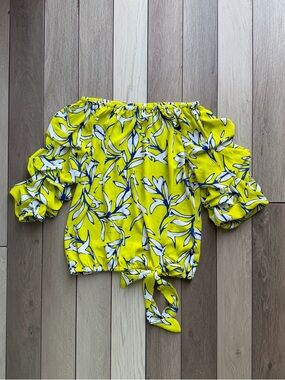 CeCe Yellow Floral Off-Shoulder Tie-Hem Top